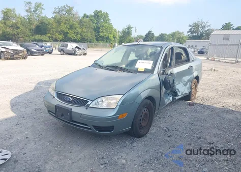 2005 Ford Focus Zx4 z USA, uszkodzony, nr VIN 1FAFP34N95W258850